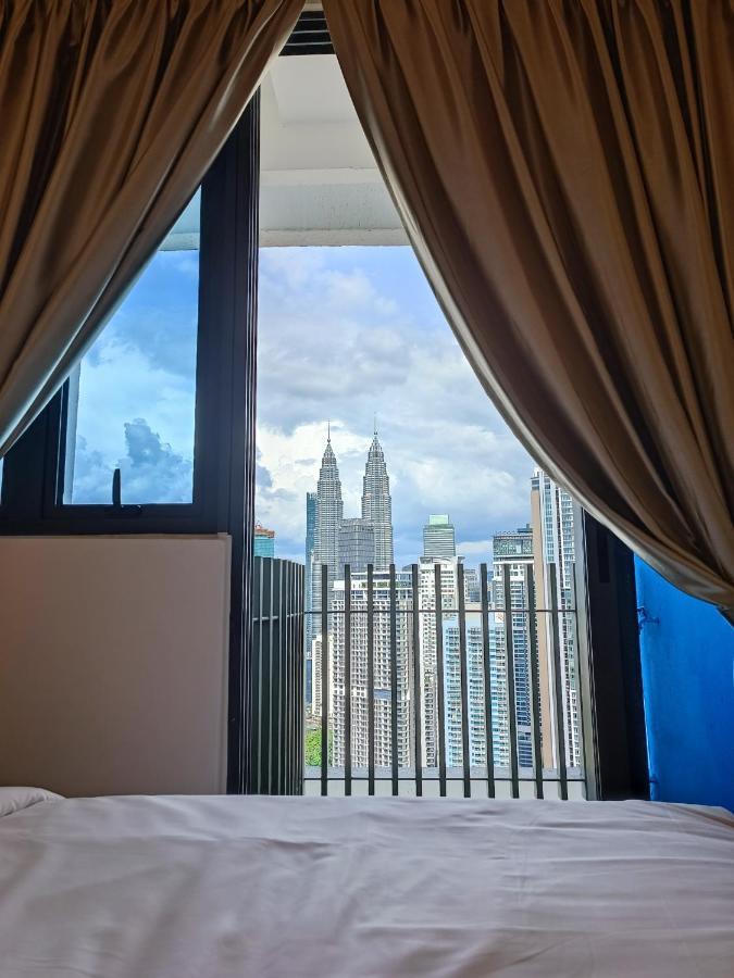 Cl 29A Insta Klcc View & Infinity Pool Apartment Kuala Lumpur Bagian luar foto