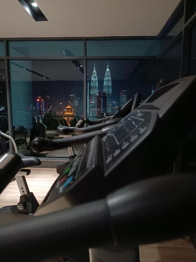 Cl 29A Insta Klcc View & Infinity Pool Apartment Kuala Lumpur Bagian luar foto