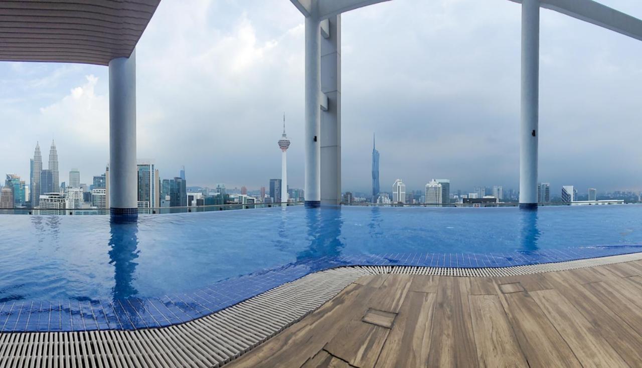Cl 29A Insta Klcc View & Infinity Pool Apartment Kuala Lumpur Bagian luar foto