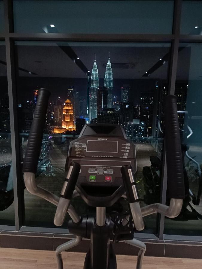 Cl 29A Insta Klcc View & Infinity Pool Apartment Kuala Lumpur Bagian luar foto